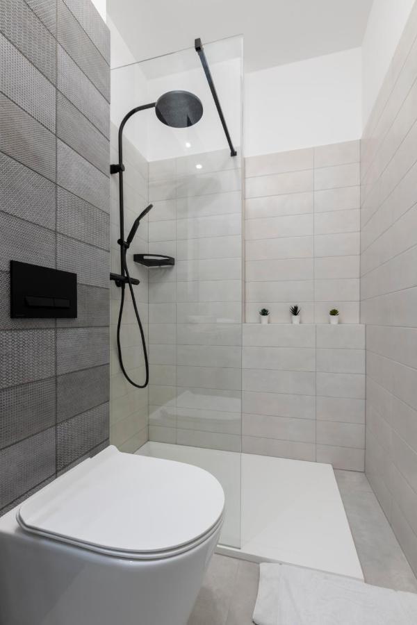 Homewell Apartments Wilson Park II Познан Екстериор снимка