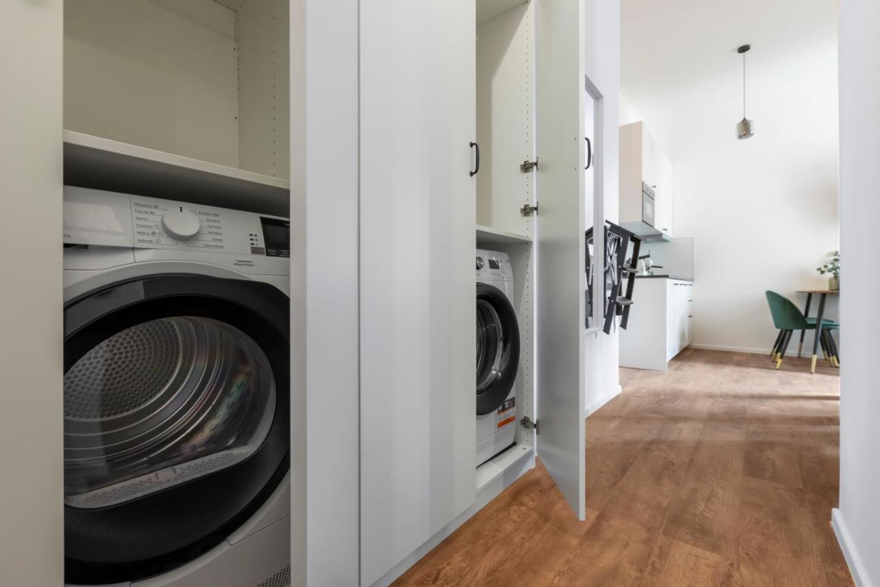 Homewell Apartments Wilson Park II Познан Екстериор снимка