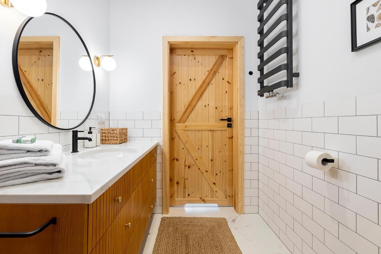 Homewell Apartments Wilson Park II Познан Екстериор снимка